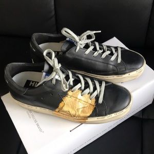 Brand new Golden Goose Hi Star Sneakers